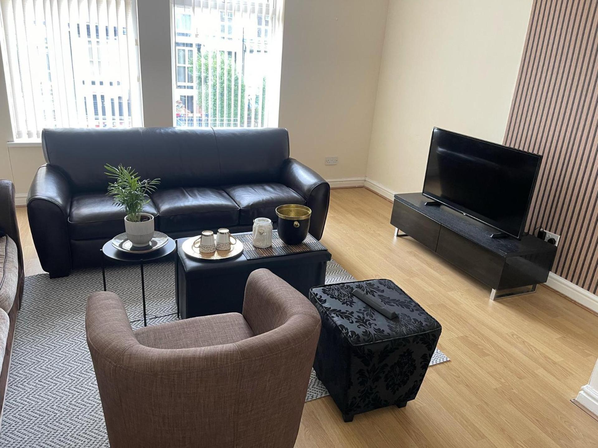 Stylish 1-Bed Apt - Sleeps 4 - Parking - Wifi Manchester Eksteriør billede