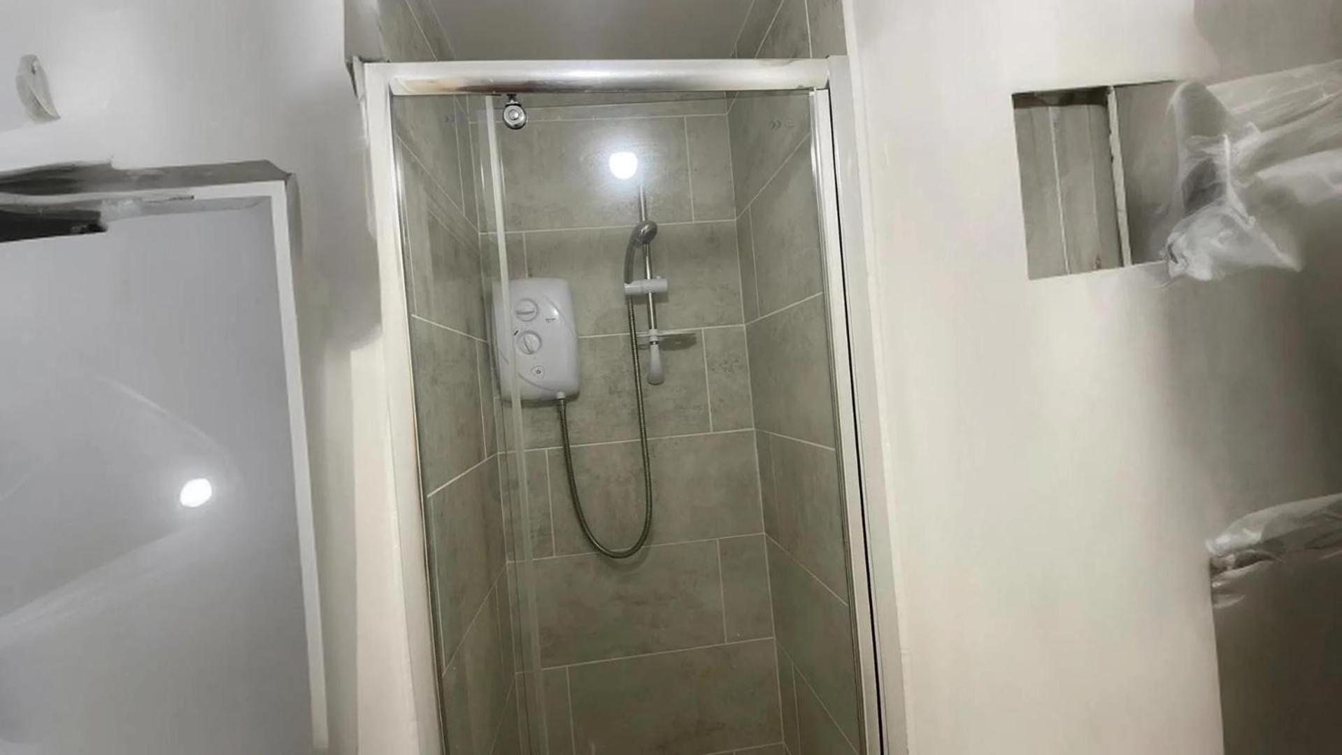Stylish 1-Bed Apt - Sleeps 4 - Parking - Wifi Manchester Eksteriør billede