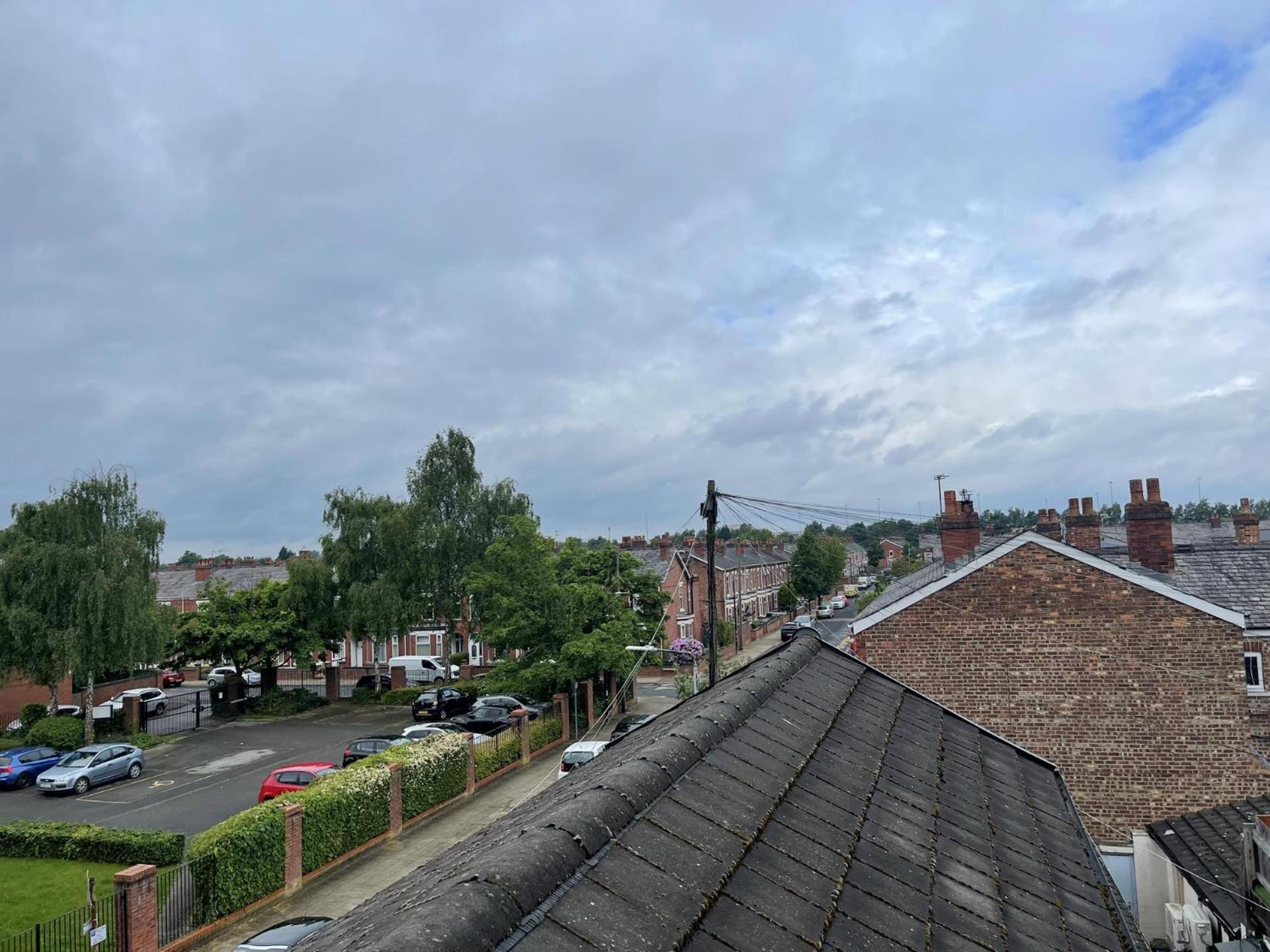 Stylish 1-Bed Apt - Sleeps 4 - Parking - Wifi Manchester Eksteriør billede